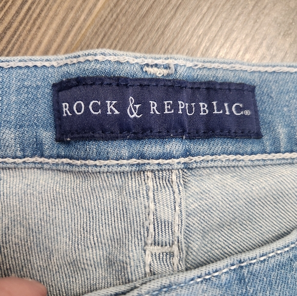 Rock & Republic Stretch Jeans. Style Berlin R010100. Size 10. - Picture 2 of 9